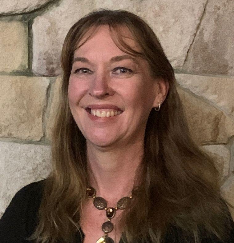 Professional business headshot of Kim Acworth